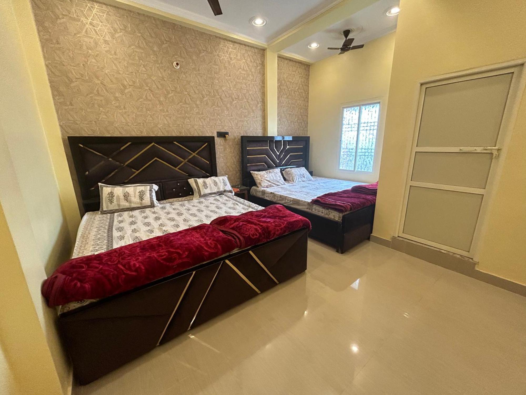Temple Town Homes Assi Ghat فاراناسي المظهر الخارجي الصورة