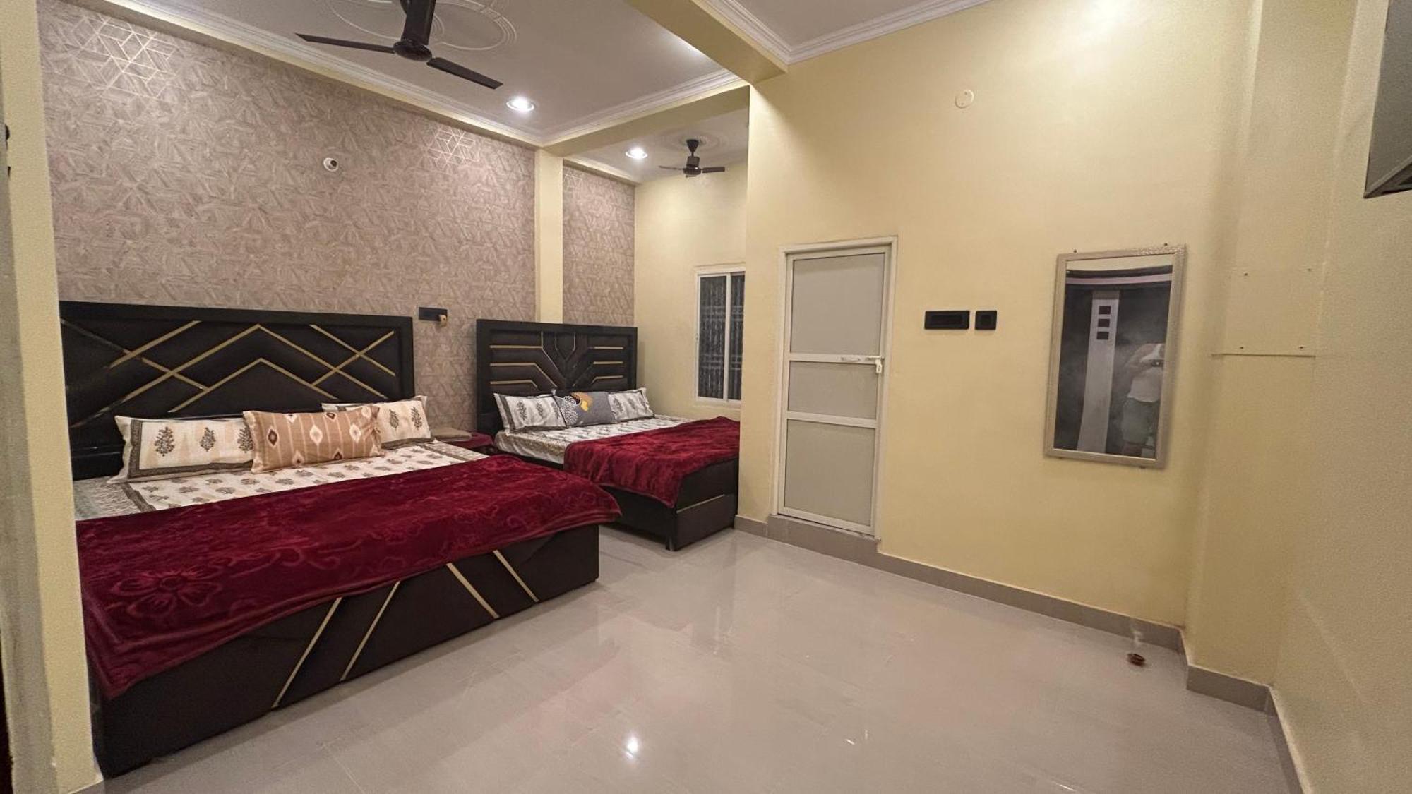 Temple Town Homes Assi Ghat فاراناسي المظهر الخارجي الصورة