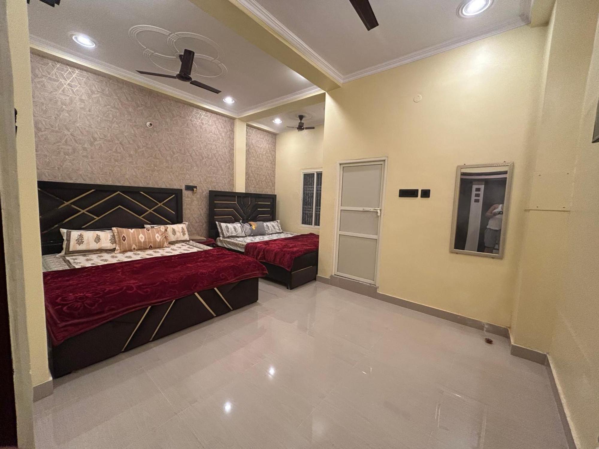 Temple Town Homes Assi Ghat فاراناسي المظهر الخارجي الصورة
