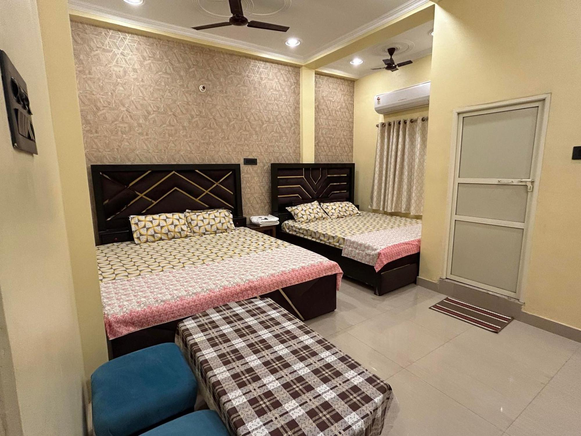Temple Town Homes Assi Ghat فاراناسي المظهر الخارجي الصورة