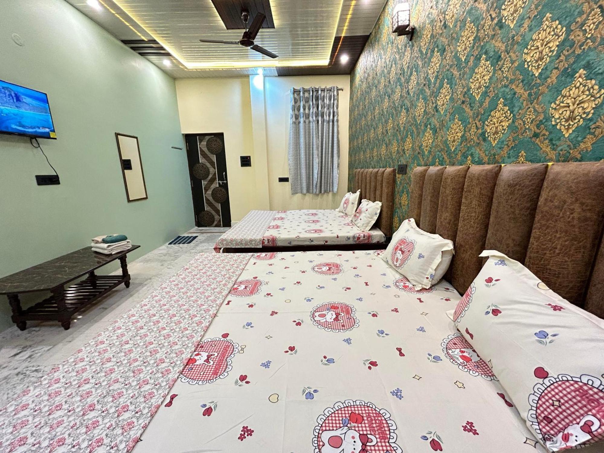 Temple Town Homes Assi Ghat فاراناسي المظهر الخارجي الصورة