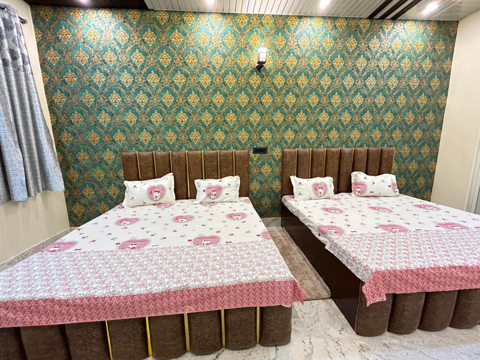 Temple Town Homes Assi Ghat فاراناسي المظهر الخارجي الصورة