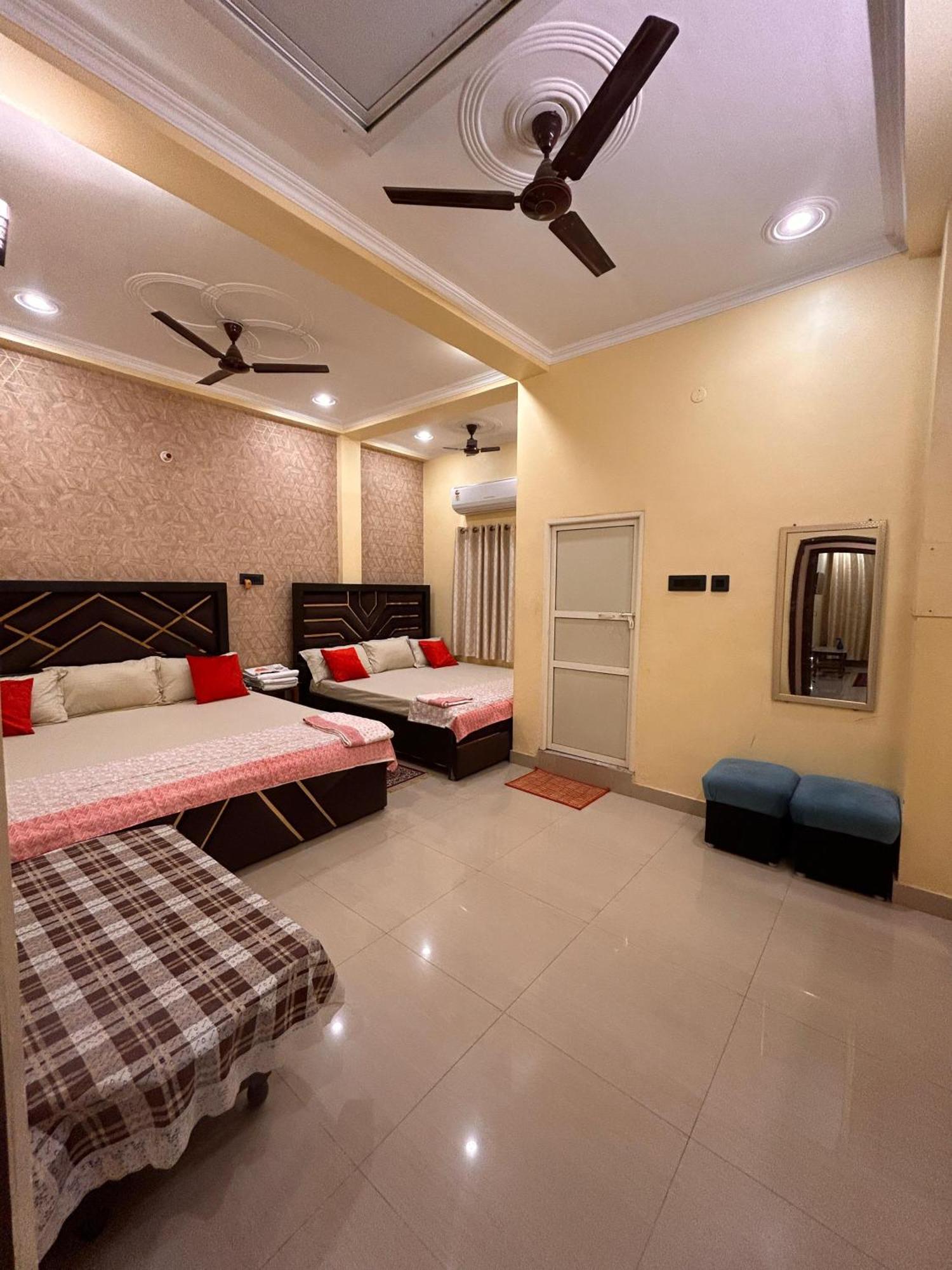 Temple Town Homes Assi Ghat فاراناسي المظهر الخارجي الصورة